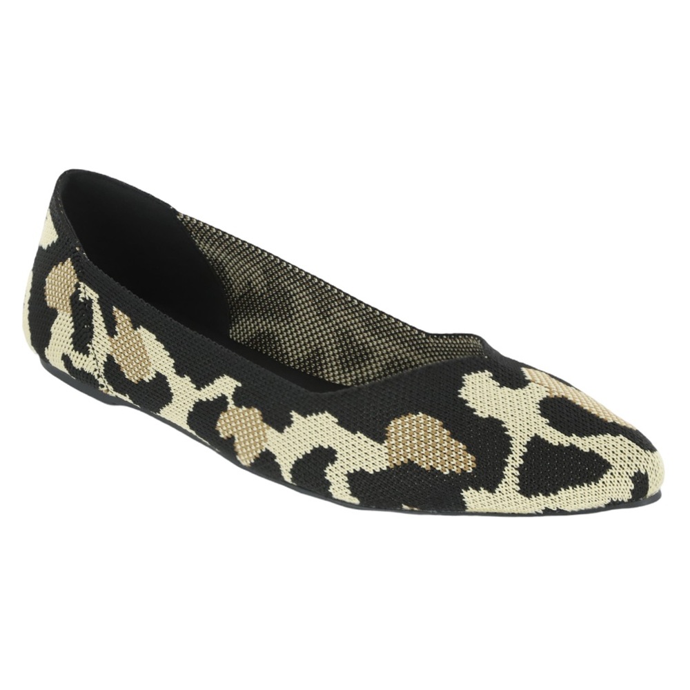 MIA Women’s Animal Leopard Print Kerri Pointed Toe Flats Size 6 EUC‎